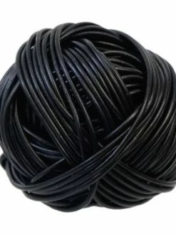 Perlesmania 090815181030N PAX 5 Mètres Cordon Fil Cuir Veritable 1,5mm Noir