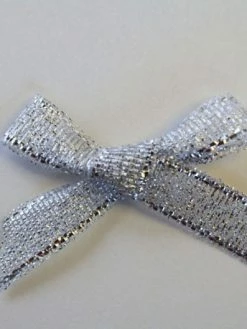 Tricot Créations 10 X Noeud En Ruban Lurex Argenté Appliques Mercerie Scrapbooking