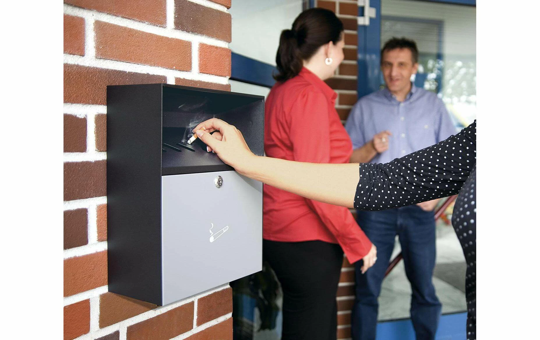 Wedo Cendrier Mural Noir - Cendrier 3 Wedo Cendrier Mural Noir - Cendrier – Image 3