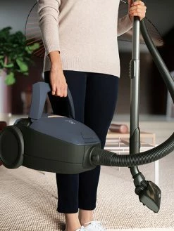 Electrolux Pure PD82-8DB - Aspirateur Avec Sac 5 Electrolux Pure PD82-8DB - Aspirateur Avec Sac -V-Zug shop 10705166 3 d 3