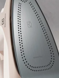 Electrolux Station Vapeur Refine 600 - Station De Repassage 5 Electrolux Station Vapeur Refine 600 - Station De Repassage -V-Zug shop 10757931 3 d 4