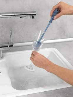 Wenko Brosse à Vaisselle Sia Bleu - Brosse De Nettoyage 5 Wenko Brosse à Vaisselle Sia Bleu - Brosse De Nettoyage -V-Zug shop 1089679 3 5 scaled