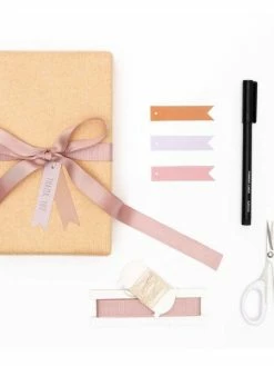 Rico Design 24 Étiquettes Fanion - Rose -V-Zug shop 24 etiquettes fanion rose p 2