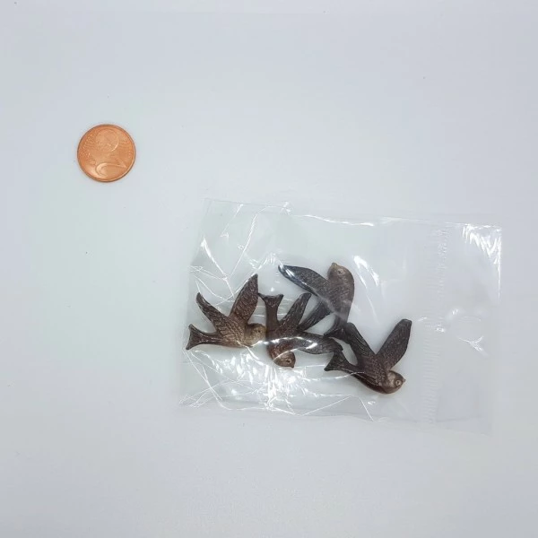 Passioncreationcollection 4 Oiseaux En Fimo à Coller Pour Scrapbooking 2,4x2,3x0,4 Cm 0-O-M 3 Passioncreationcollection 4 Oiseaux En Fimo à Coller Pour Scrapbooking 2,4x2,3x0,4 Cm 0-O-M – Image 3