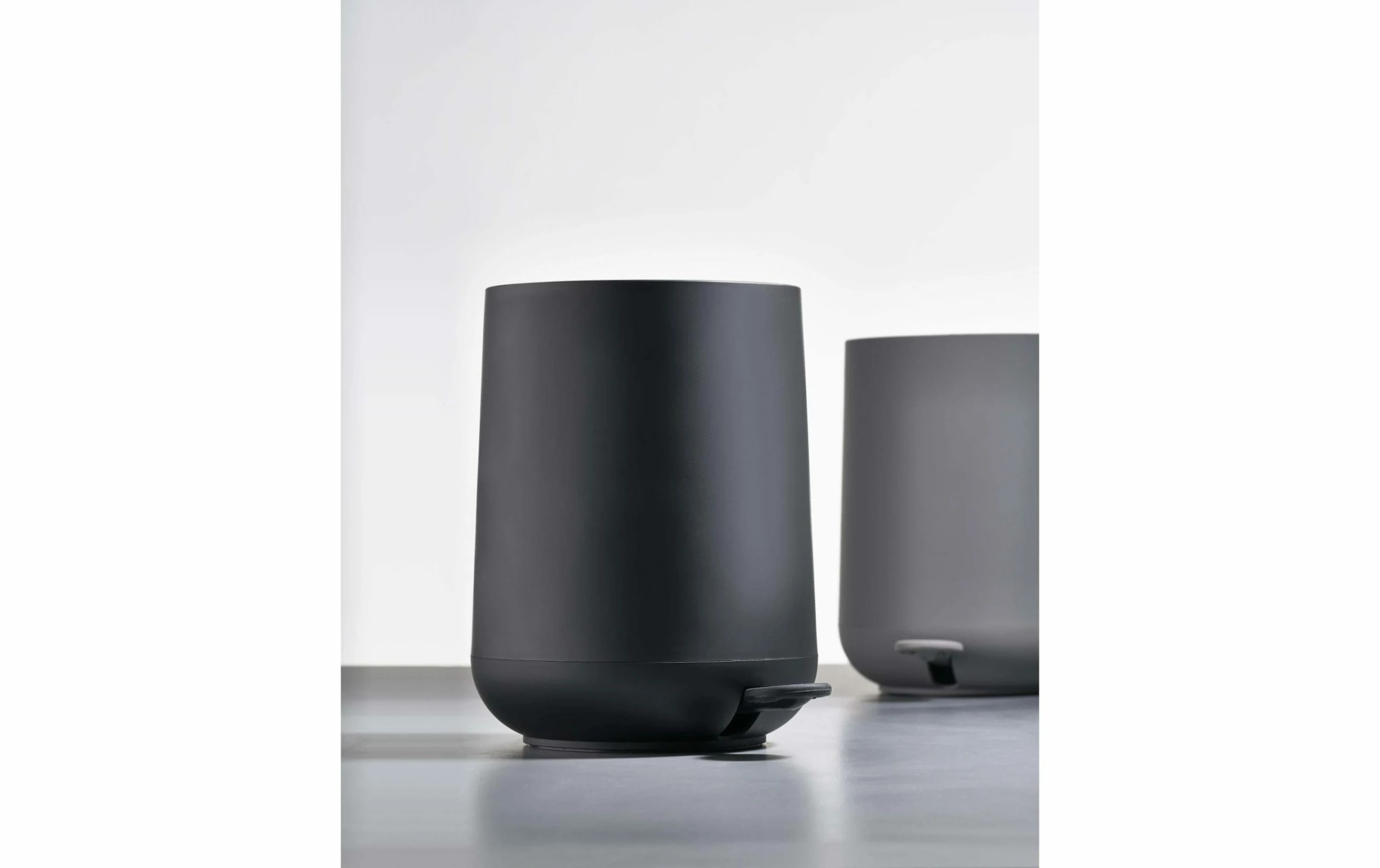 Zone Denmark Poubelle à Pédale Nova 5 L, Dusty Green - Poubelle à Pédale 2 Zone Denmark Poubelle à Pédale Nova 5 L, Dusty Green - Poubelle à Pédale – Image 2