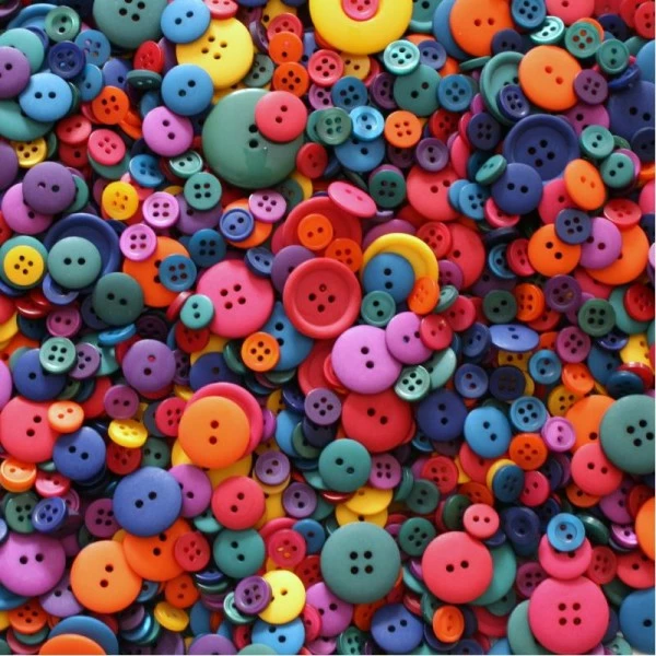 Tricot Créations Assortiment De 100 Boutons Taille Et Couleur Mixtes Pour Scrapbooking - Vifs 1 Tricot Créations Assortiment De 100 Boutons Taille Et Couleur Mixtes Pour Scrapbooking - Vifs