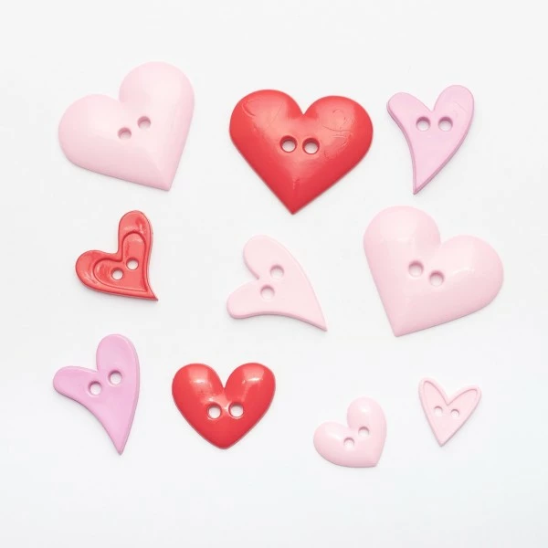 Tricot Créations Assortiment De 25 Boutons Taille Et Couleur Mixtes Pour Scrapbooking - Thème Coeur 1 Tricot Créations Assortiment De 25 Boutons Taille Et Couleur Mixtes Pour Scrapbooking - Thème Coeur