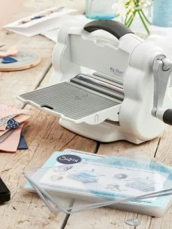 Sizzix Big Shot Foldaway - Machine De Coupe + Contenu Bonus 10 Sizzix Big Shot Foldaway - Machine De Coupe + Contenu Bonus -V-Zug shop big shot foldaway machine de coupe contenu bonus p 5