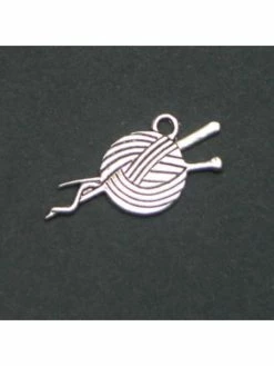 L'ART ET CREATION Breloque Pelote De Laine