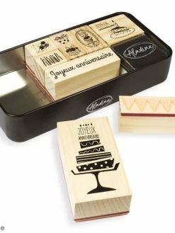 Aladine Coffret Tampons En Bois - Anniversaire - 9 Tampons Et 1 Encreur -V-Zug shop coffret tampons en bois anniversaire 9 tampons et 1 encreur p 3