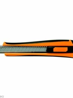 Fiskars Cutter Professionnel Auto Rechargeable - 9 Mm - 5 Lames Incluses