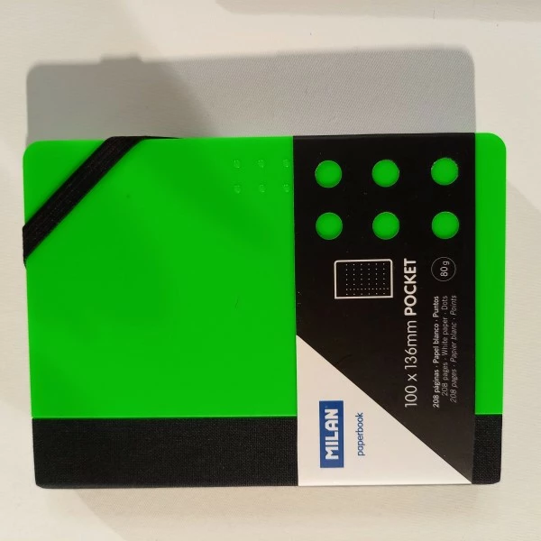 Milan Des Petits Points Sur Des Carnets De Poche , 208 Pages Couverture Verte 1 Milan Des Petits Points Sur Des Carnets De Poche , 208 Pages Couverture Verte