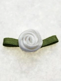 Tricot Créations Fleur Rose Avec Feuille En Ruban : Embellissement Fleur En Satin - Ivoire - Lot De 20