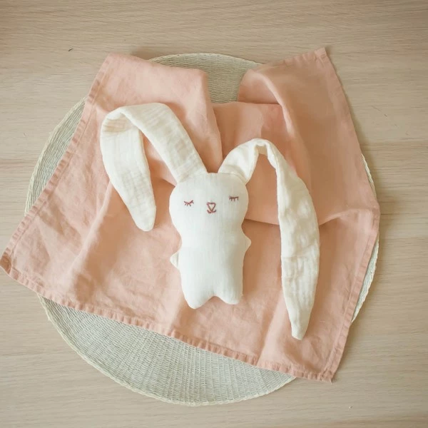Pause Moderne KIT BÉBÉ DIY - Créer Son Doudou Lapin 4 Pause Moderne KIT BÉBÉ DIY - Créer Son Doudou Lapin – Image 4