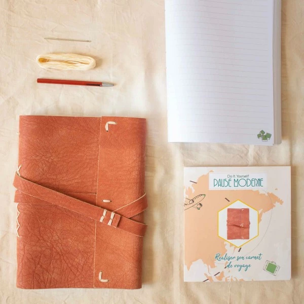 Pause Moderne Kit DIY - Créer Son Carnet En Cuir 4 Pause Moderne Kit DIY - Créer Son Carnet En Cuir – Image 4