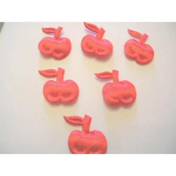 La Boutique D'Isacrea LOT 6 APPLIQUES TISSUS : Pomme Rouge 15mm 1 La Boutique D'Isacrea LOT 6 APPLIQUES TISSUS : Pomme Rouge 15mm
