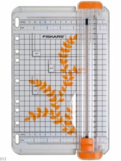 Massicot Fiskars A5 - Portable SureCut 22 Cm