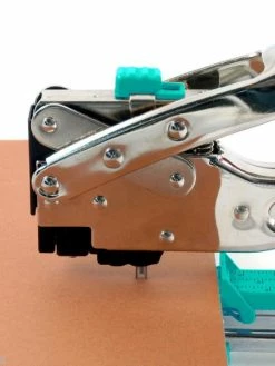 We R Memory Keepers Pince Crop-A-Dile Big Bite -V-Zug shop pince crop a dile big bite p 6