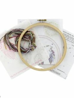 Un Chat Dans L'aiguille Kit Broderie - Envolée Féerique -V-Zug shop kit broderie envolee feerique p 3