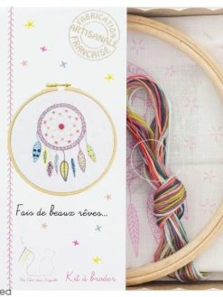 Un Chat Dans L'aiguille Kit Broderie - Fais De Beaux Rêves