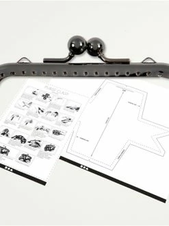 Creativ Company Kit Fermoir Porte-monnaie Carré Et Patron - 10 Cm