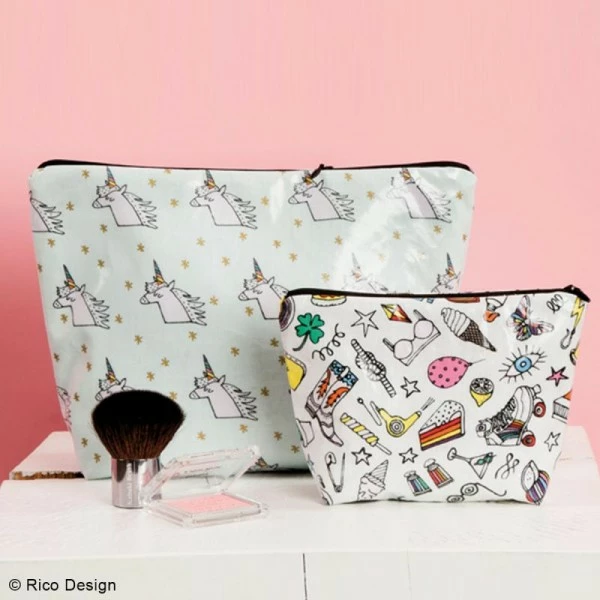 Rico Design Tissu Rico Toile Cirée - Licornes - Fond Vert Menthe Et Or - Par 10 Cm (sur Mesure) 3 Rico Design Tissu Rico Toile Cirée - Licornes - Fond Vert Menthe Et Or - Par 10 Cm (sur Mesure) – Image 3