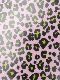 Toile Cirée En Coton Rico Design - Motif Léopard Rose - Vendu Par 10 Cm