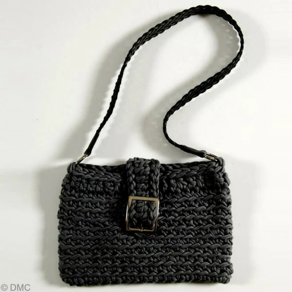 Zpagetti Hoooked DMC - Pelote Jersey Noir - 120 Mètres 4 Zpagetti Hoooked DMC - Pelote Jersey Noir - 120 Mètres – Image 4